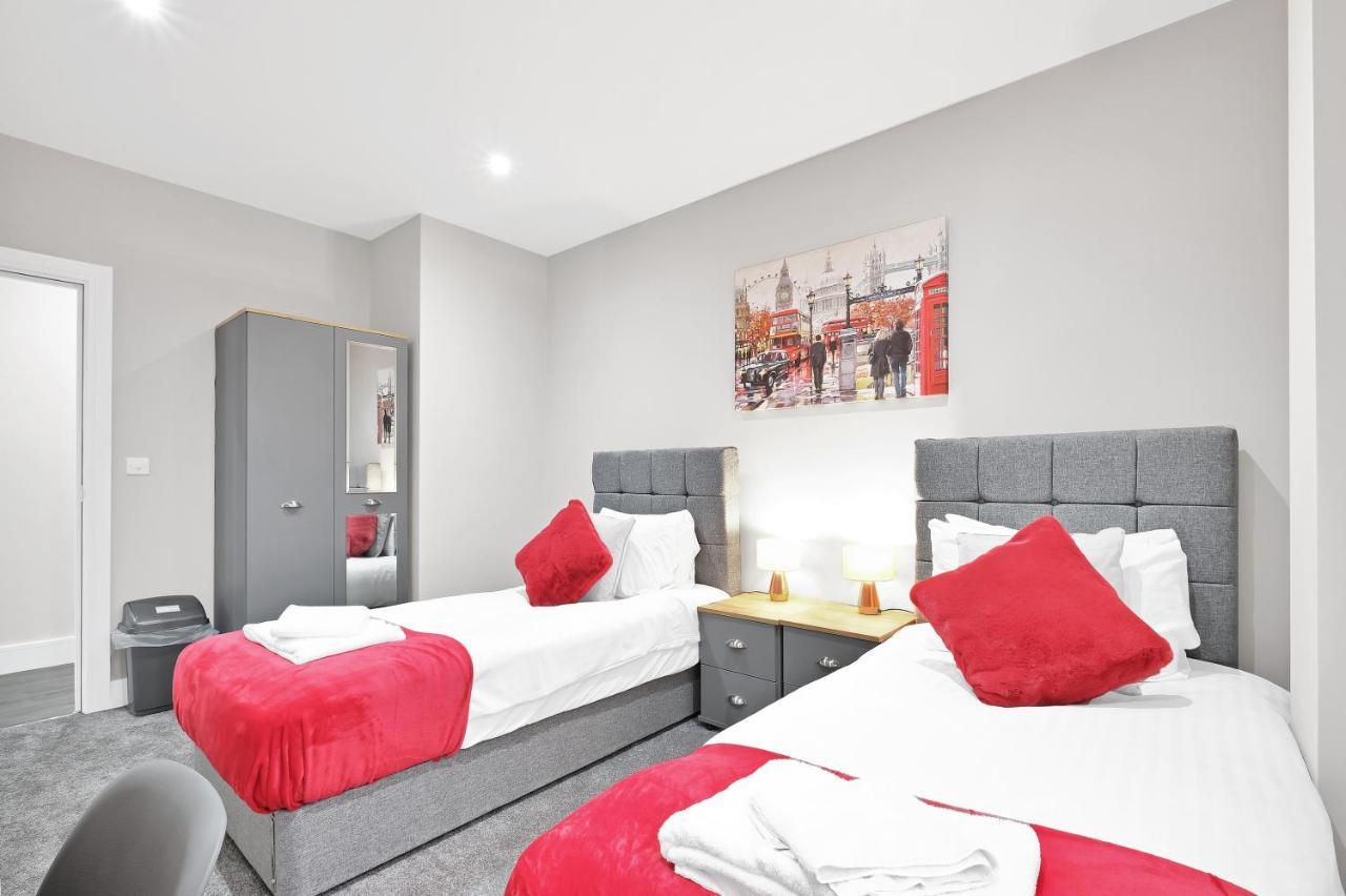 Apartment Crown Place 2 & 3 Bedroom Luxury Apts With Parking In By 360stays *